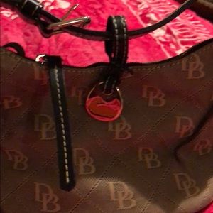 Dooney bourke
